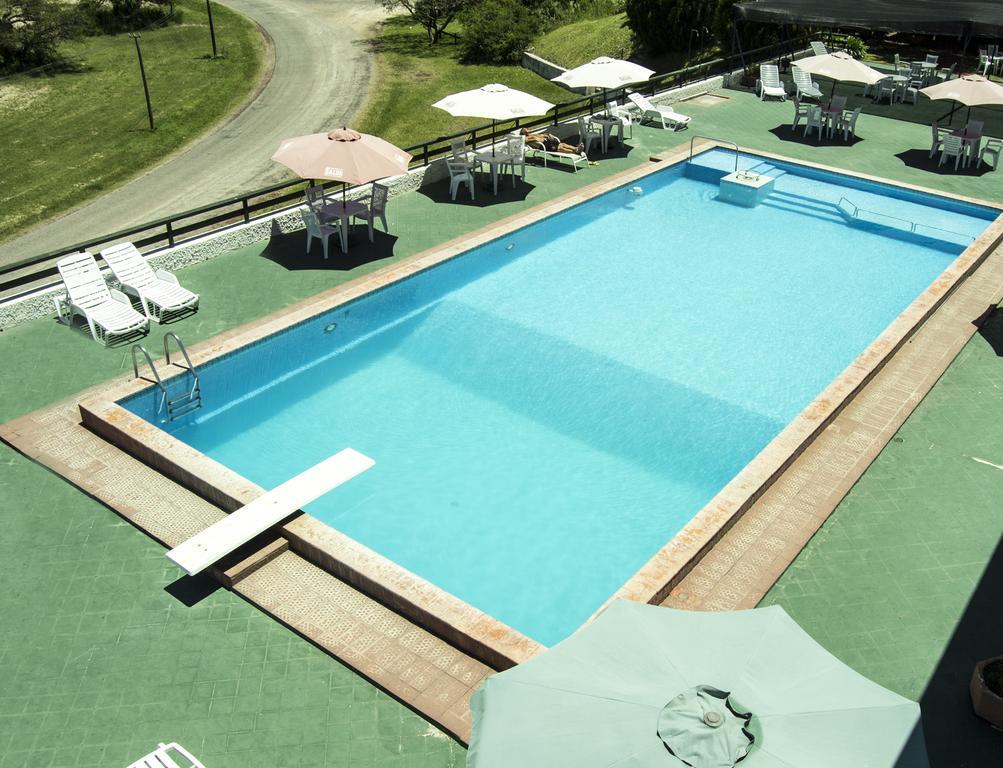 Hotel Casino Carmelo Bagian luar foto