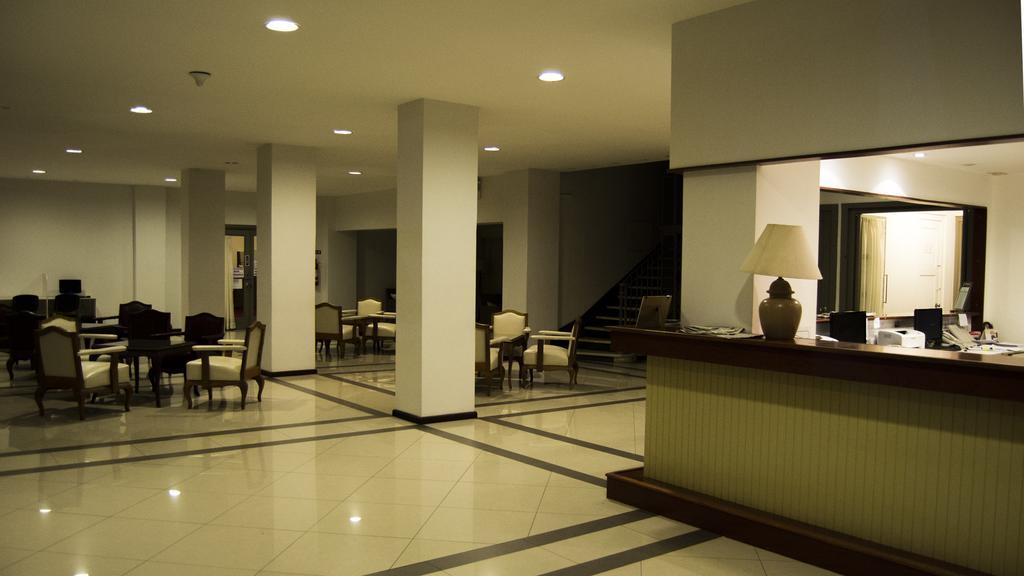 Hotel Casino Carmelo Bagian luar foto