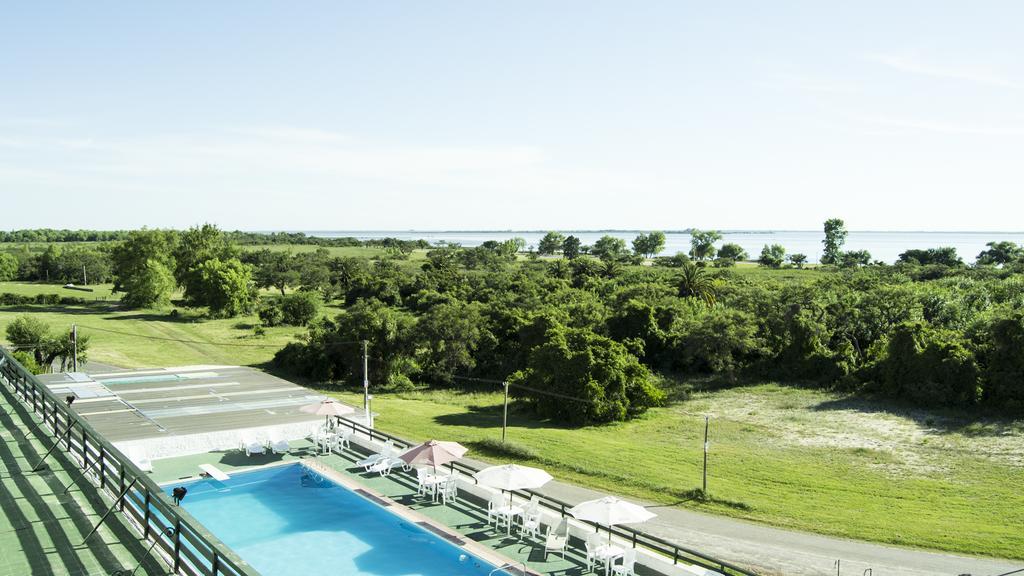 Hotel Casino Carmelo Bagian luar foto