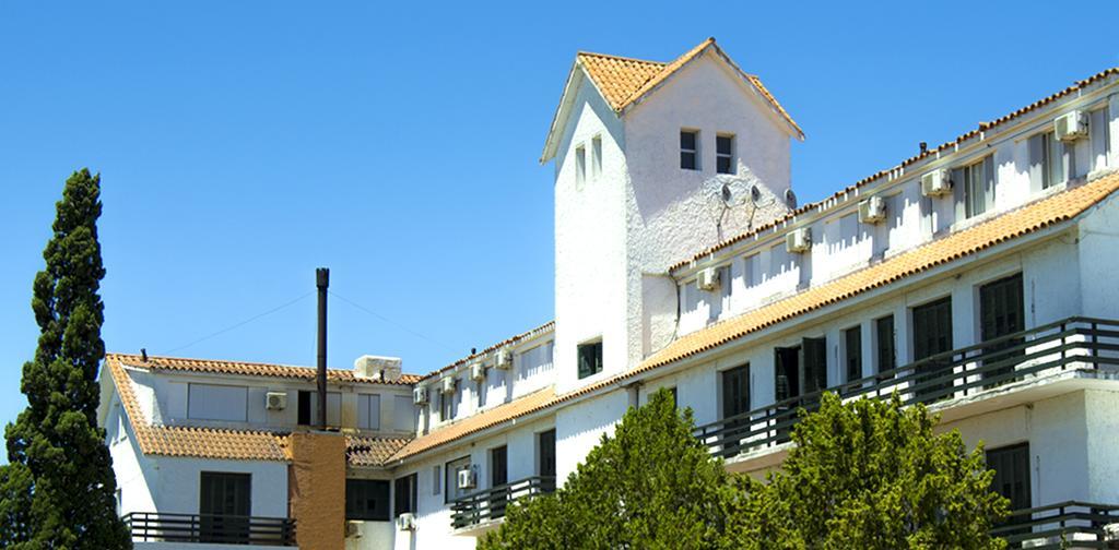 Hotel Casino Carmelo Bagian luar foto